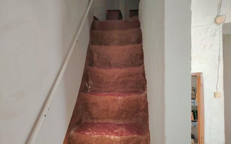 2 slaapkamer Gezinswoning Te koop