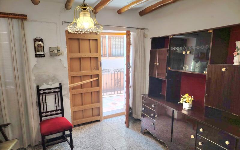 Townhouse for sale in Rute, Córdoba