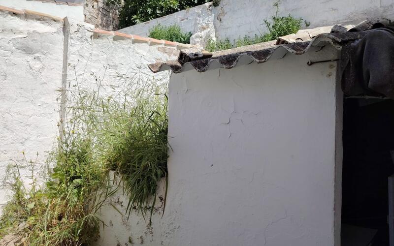 3 bedroom Townhouse for sale