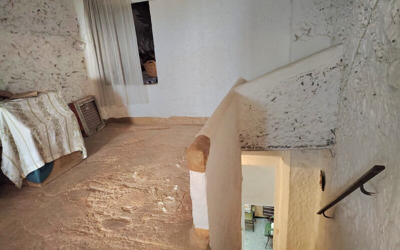 3 bedroom Townhouse for sale