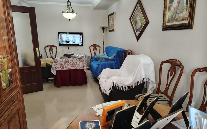 3 Schlafzimmer Stadthaus zu verkaufen