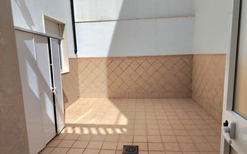 3 Schlafzimmer Stadthaus zu verkaufen