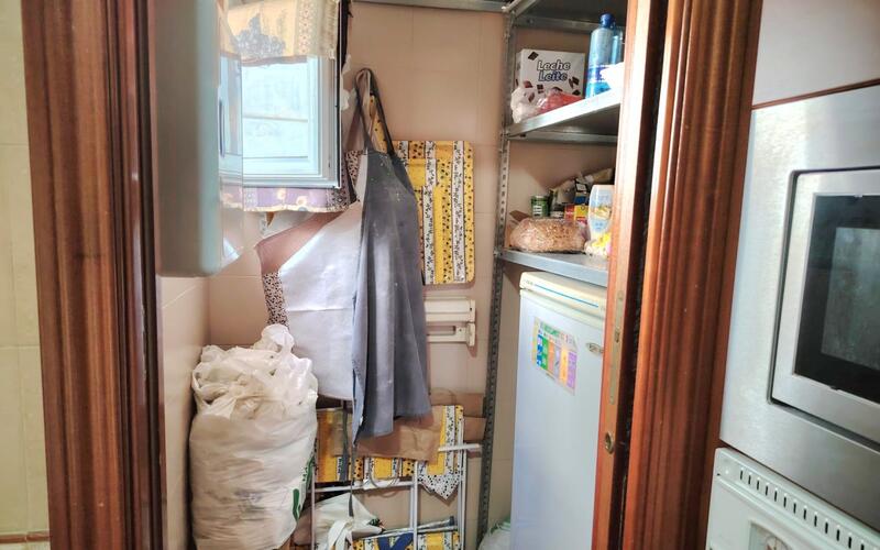 3 Schlafzimmer Stadthaus zu verkaufen