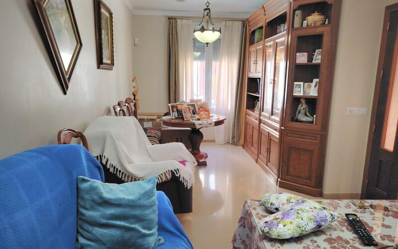 3 Schlafzimmer Stadthaus zu verkaufen