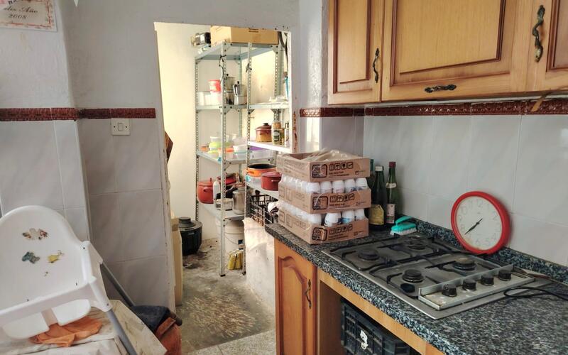 5 slaapkamer Gezinswoning Te koop 5 slaapkamer Gezinswoning Te koop