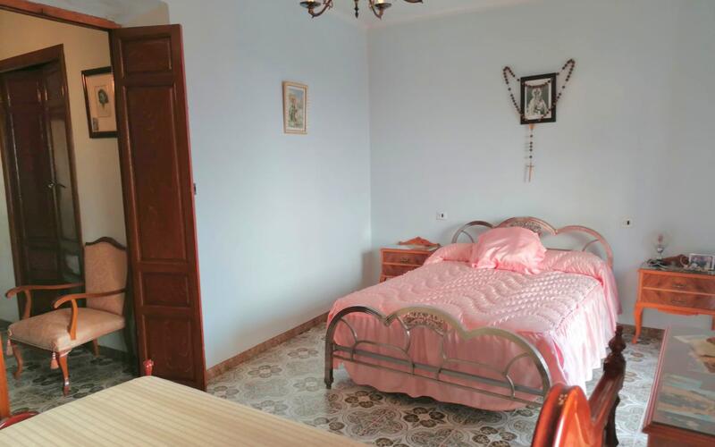 4 sovrum Radhus till salu