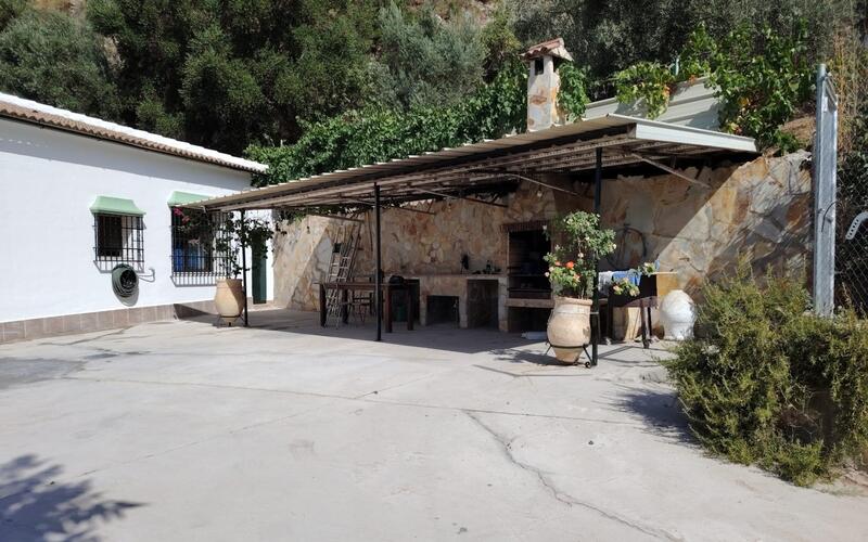 Country House for sale in Iznajar, Córdoba