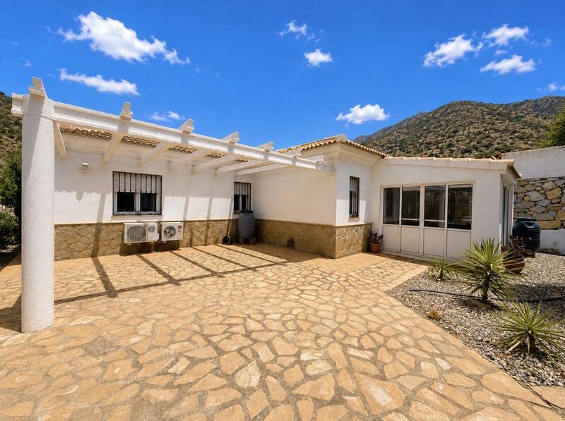 3 bedroom Villa for sale 3 bedroom Villa for sale