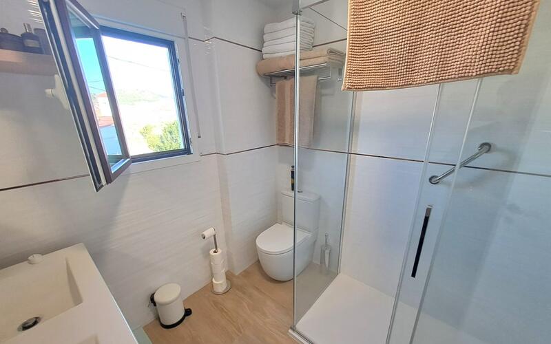 5 bedroom Country House for sale