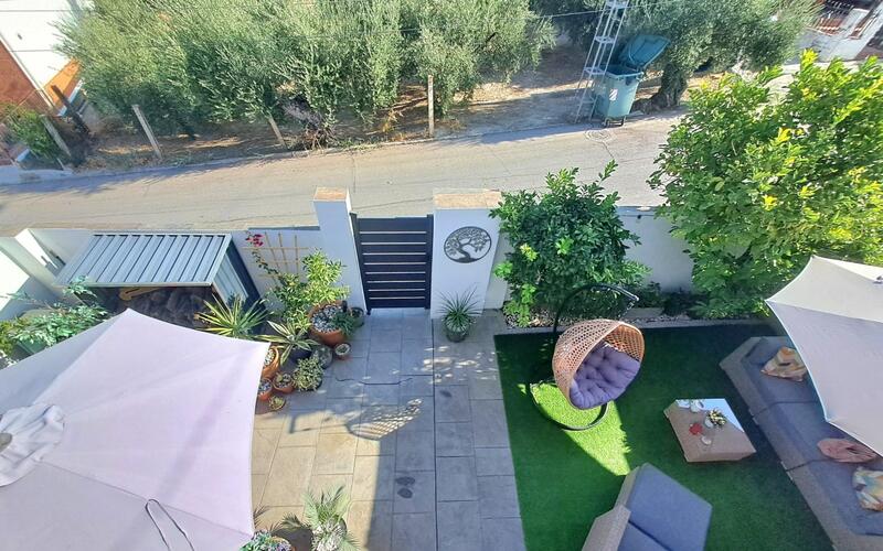 5 bedroom Country House for sale