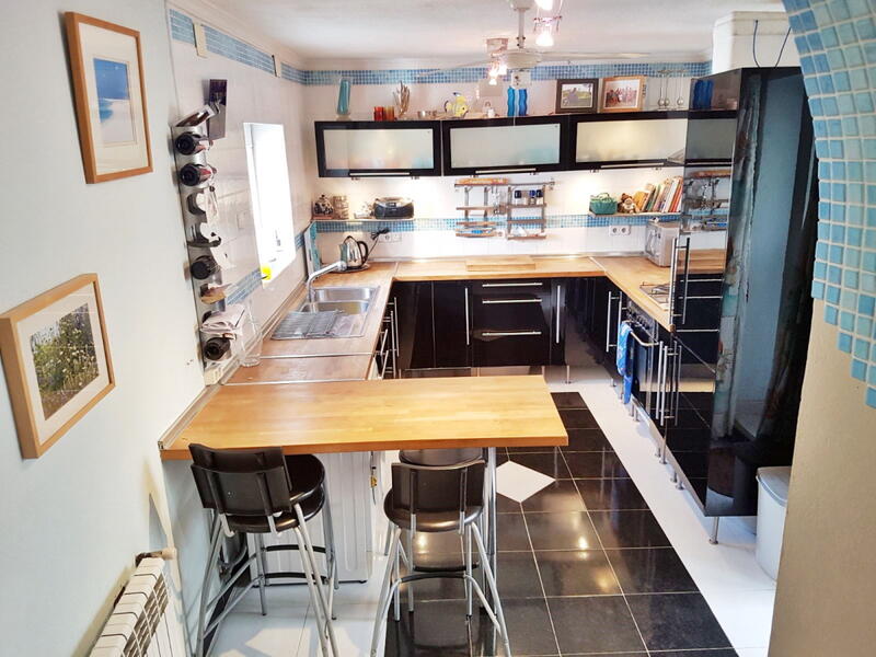 1 bedroom Townhouse for sale