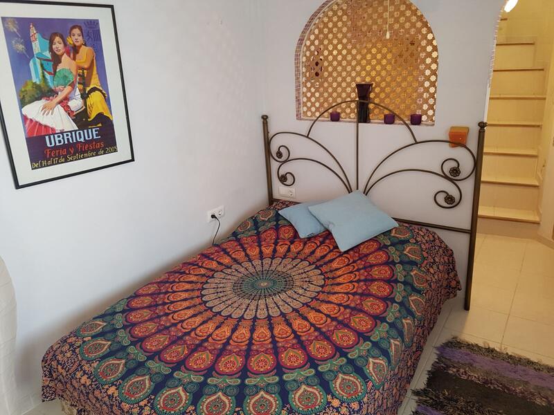 1 bedroom Townhouse for sale