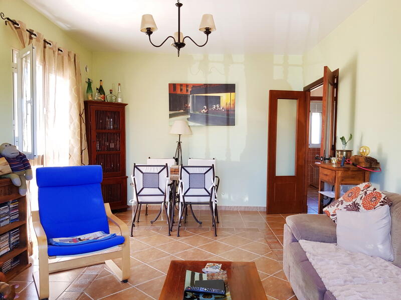 4 Cuarto Villa en venta