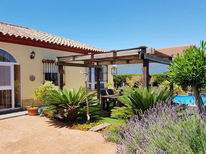 4 Cuarto Villa en venta