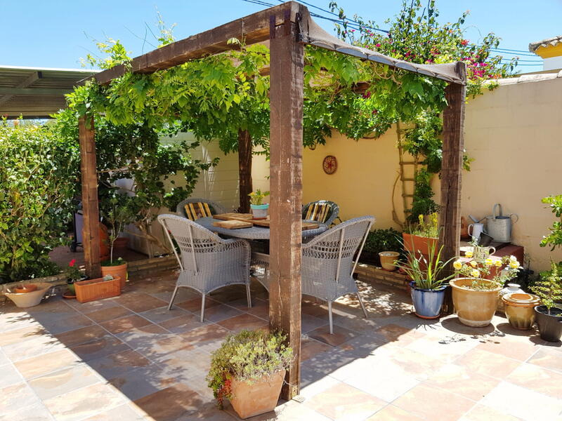 4 Cuarto Villa en venta