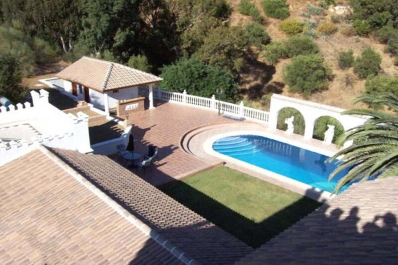 7 bedroom Villa for sale