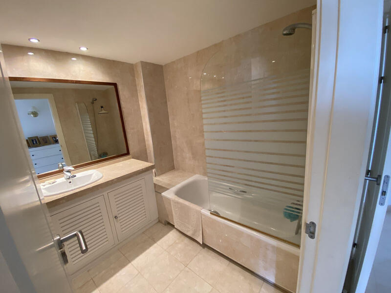 3 slaapkamer Appartement Te koop
