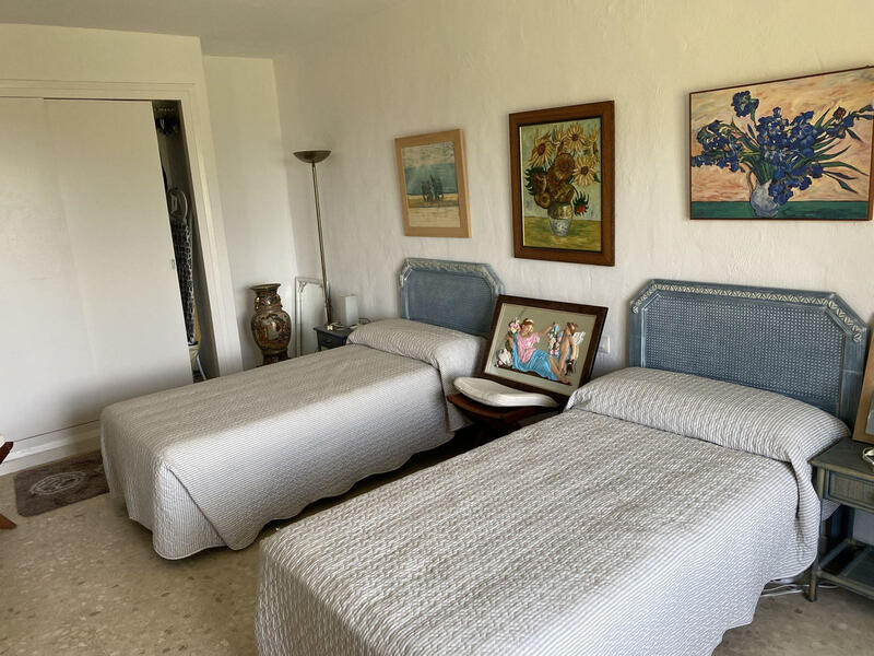 4 slaapkamer Villa Te koop