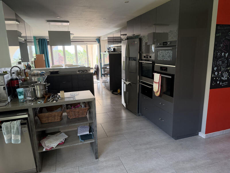4 bedroom Villa for sale