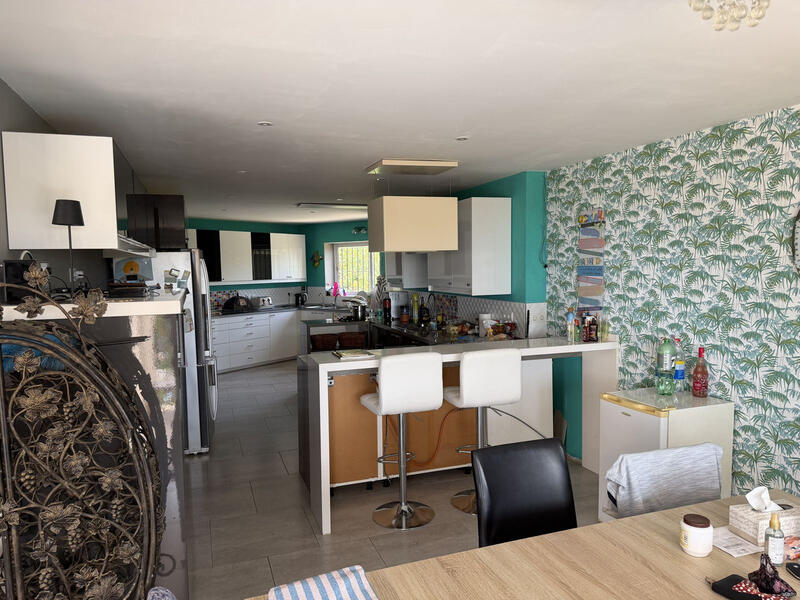 4 bedroom Villa for sale