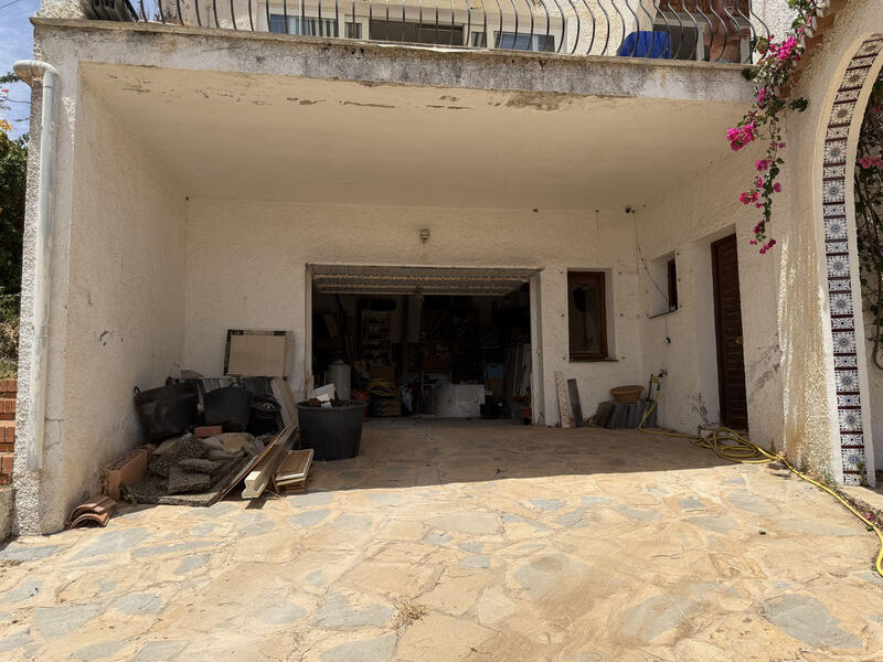 4 bedroom Villa for sale
