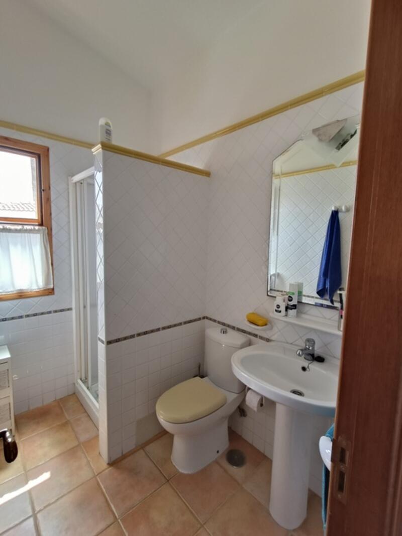 2 Cuarto Villa en venta