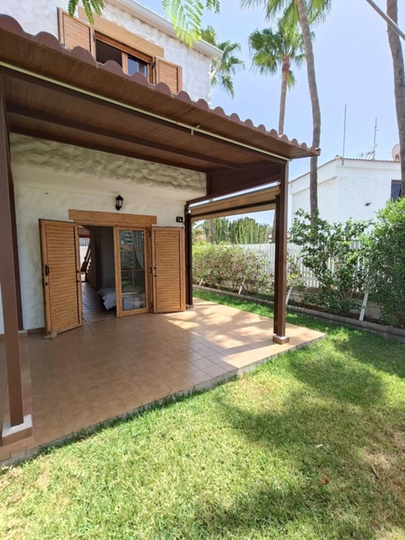 2 Cuarto Villa en venta