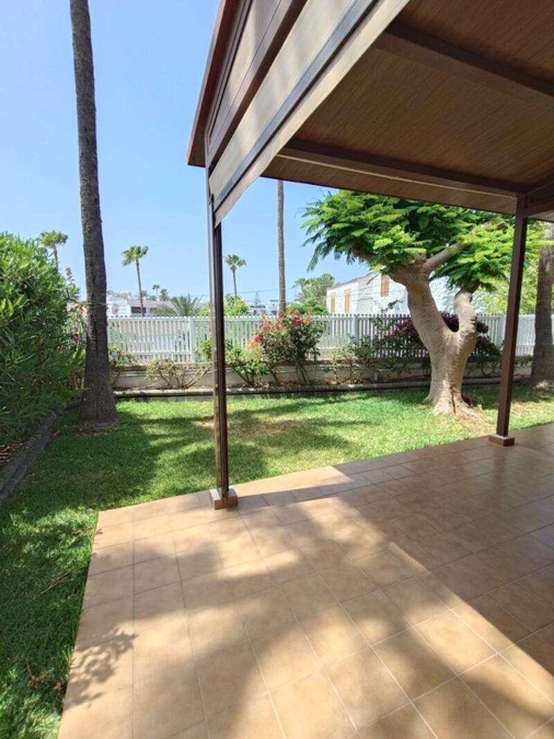 2 Cuarto Villa en venta