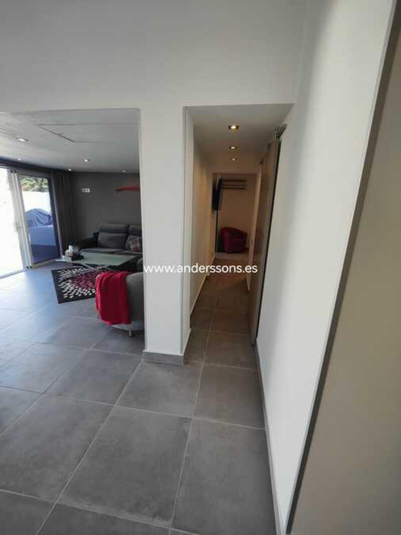 2 Cuarto Villa en venta