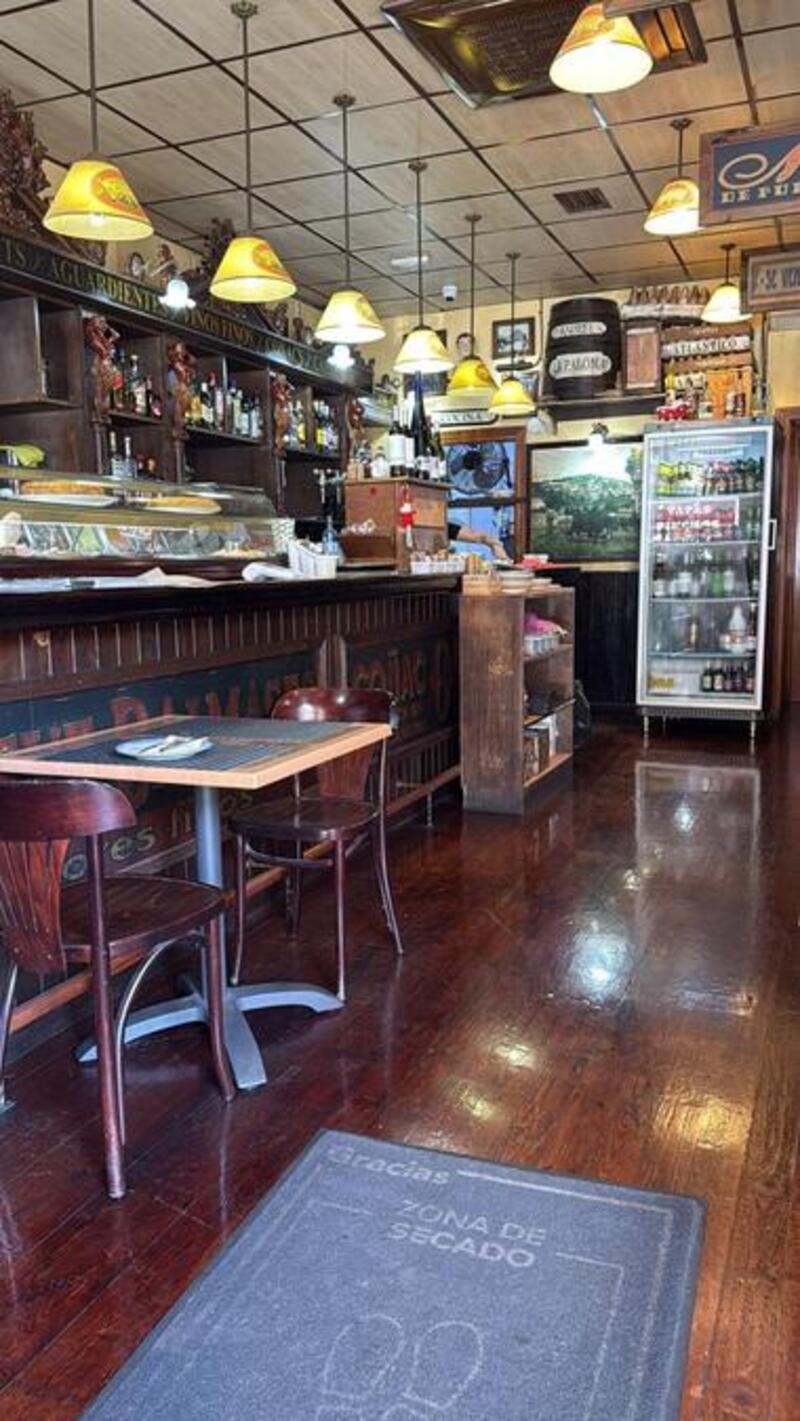 Kommersiella fastigheter till salu Kommersiella fastigheter till salu