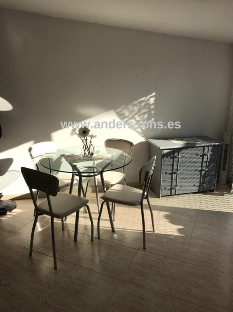 1 bedroom Apartment for Long Term Rent