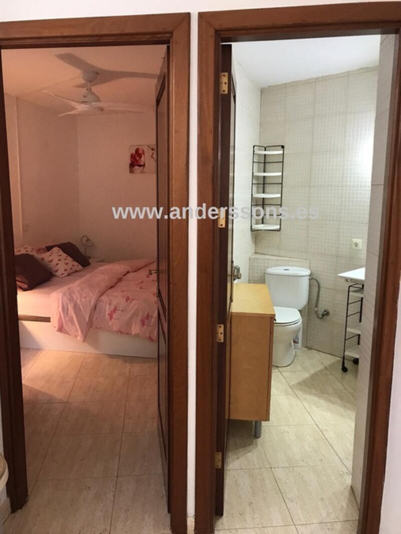 1 bedroom Apartment for Long Term Rent