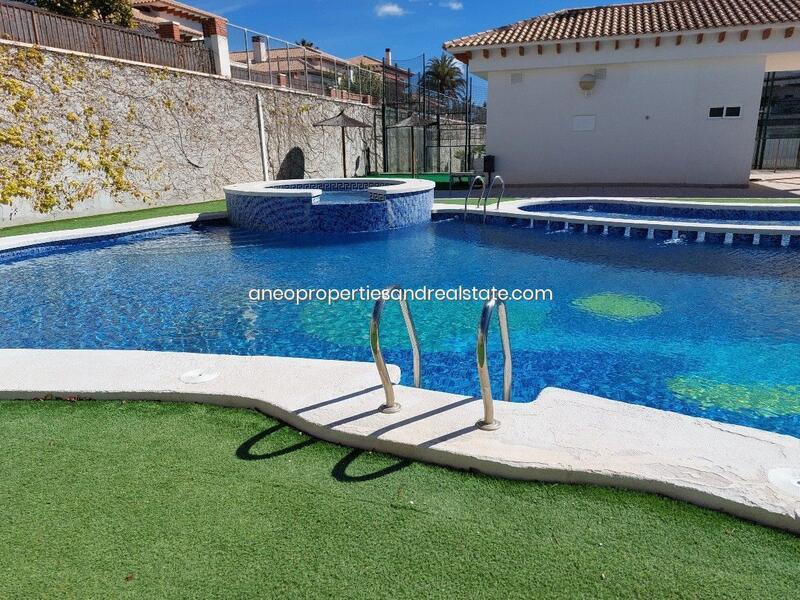 Townhouse for sale in Monóvar, Alicante