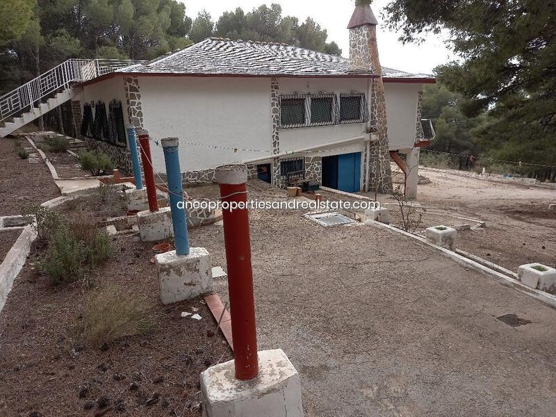 4 Cuarto Villa en venta