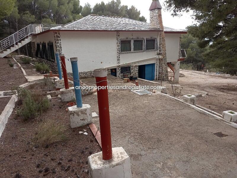 4 Cuarto Villa en venta