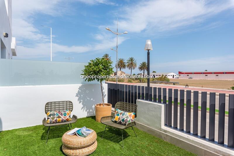 Villa en venta en Dolores, Alicante