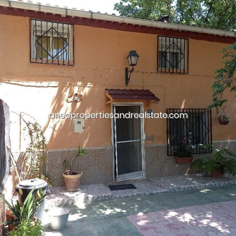 6 Cuarto Villa en venta