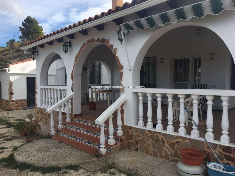 4 Cuarto Villa en venta