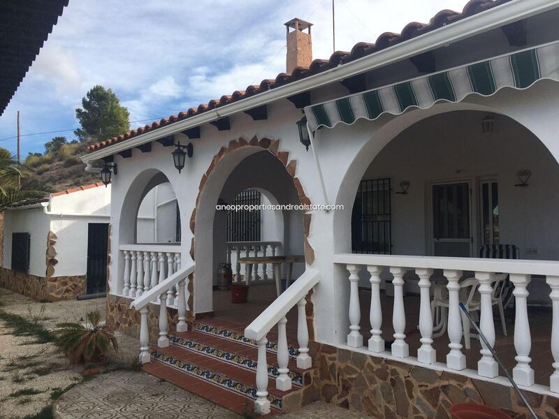 4 Cuarto Villa en venta