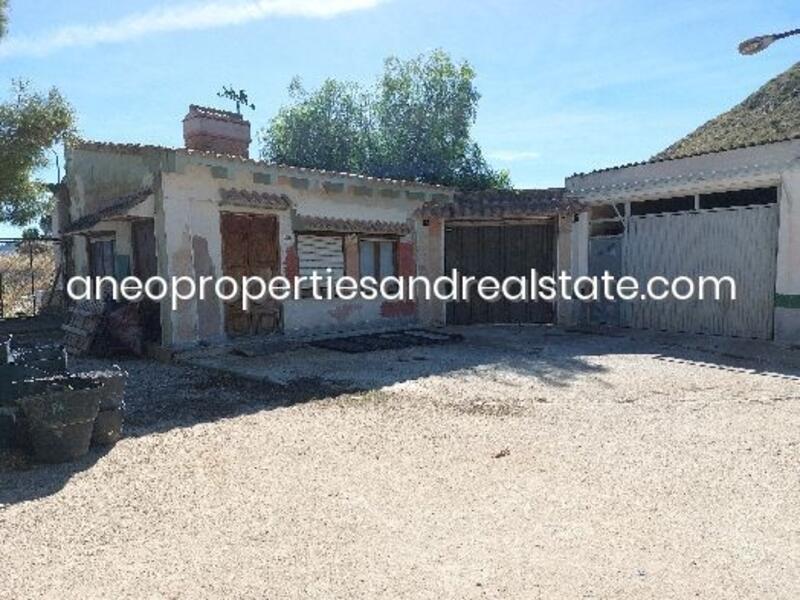 6 Cuarto Villa en venta