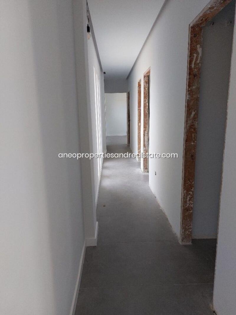 4 slaapkamer Villa Te koop