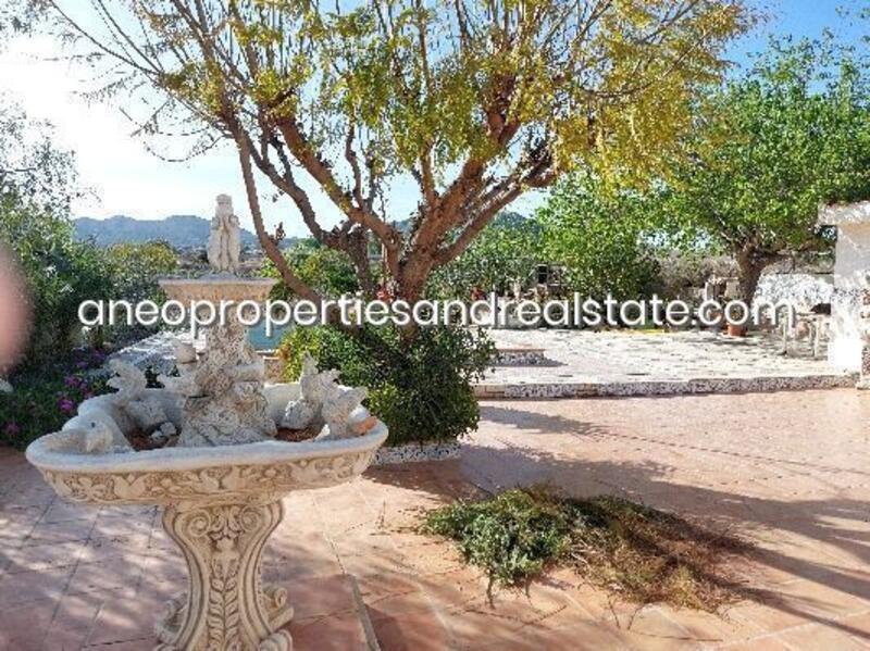 4 slaapkamer Villa Te koop