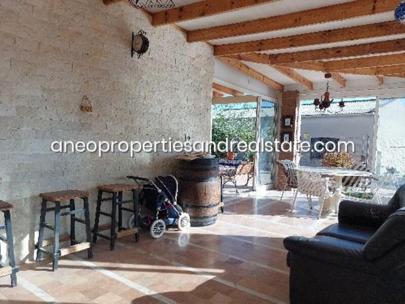 4 Cuarto Villa en venta