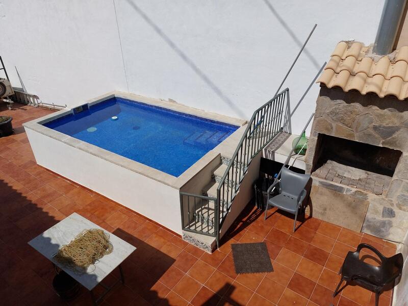 3 Cuarto Villa en venta