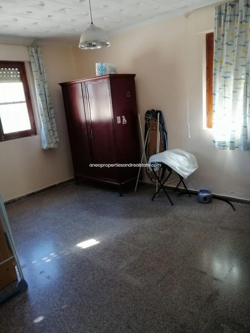 4 Cuarto Villa en venta