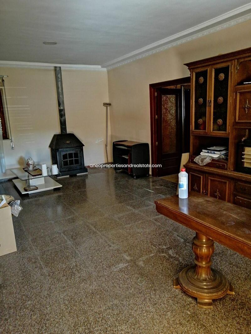 4 Cuarto Villa en venta