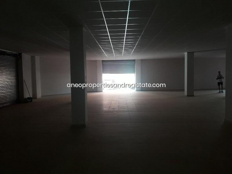 1 bedroom Commercial Property for Long Term Rent