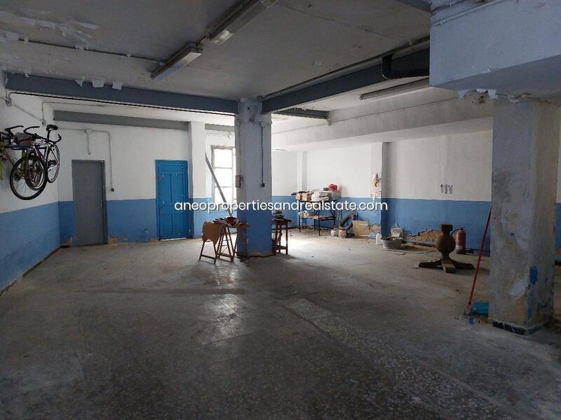 1 Cuarto Local Comercial en venta