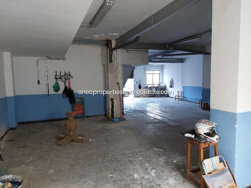 1 Cuarto Local Comercial en venta