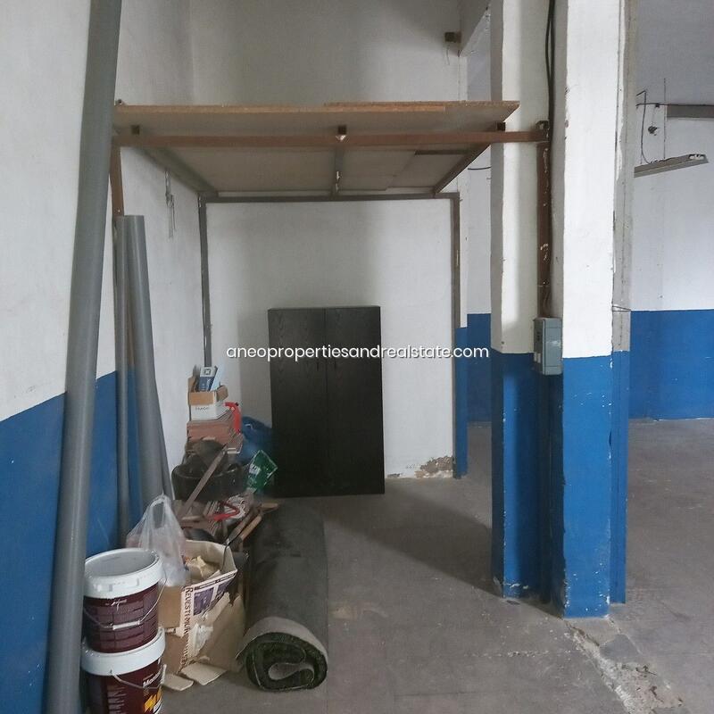 1 bedroom Commercial Property for Long Term Rent